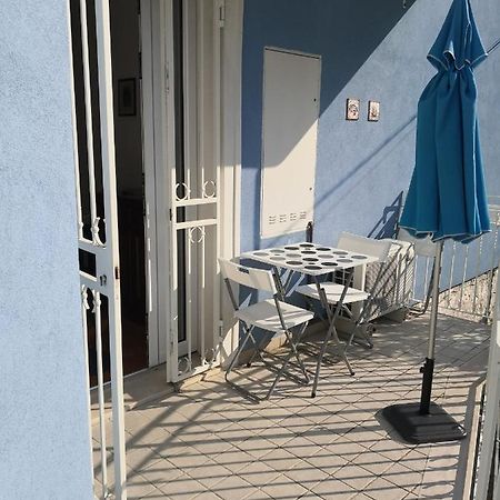 Grazioso Appartamento In Centro A Numana Exterior photo