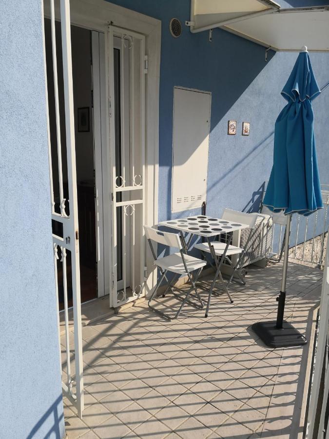 Grazioso Appartamento In Centro A Numana Exterior photo